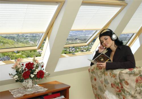 Мансардное окно Fakro FTP-V U3 — фото-751_11