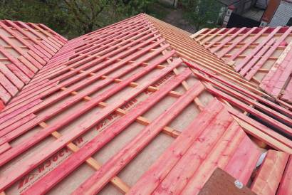 Комплексный монтаж кровли из двойного стоячего фальца RAL 8017 с установкой снегозадержателей Grand Line — фото-1457_1