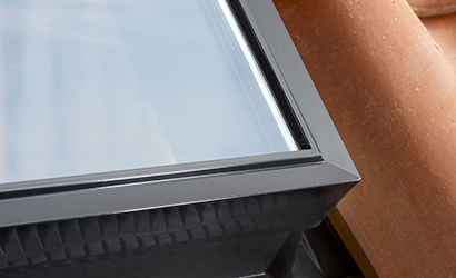 Окна-люки для выхода на крышу для неотапливаемых чердаков — Долговечность — фото